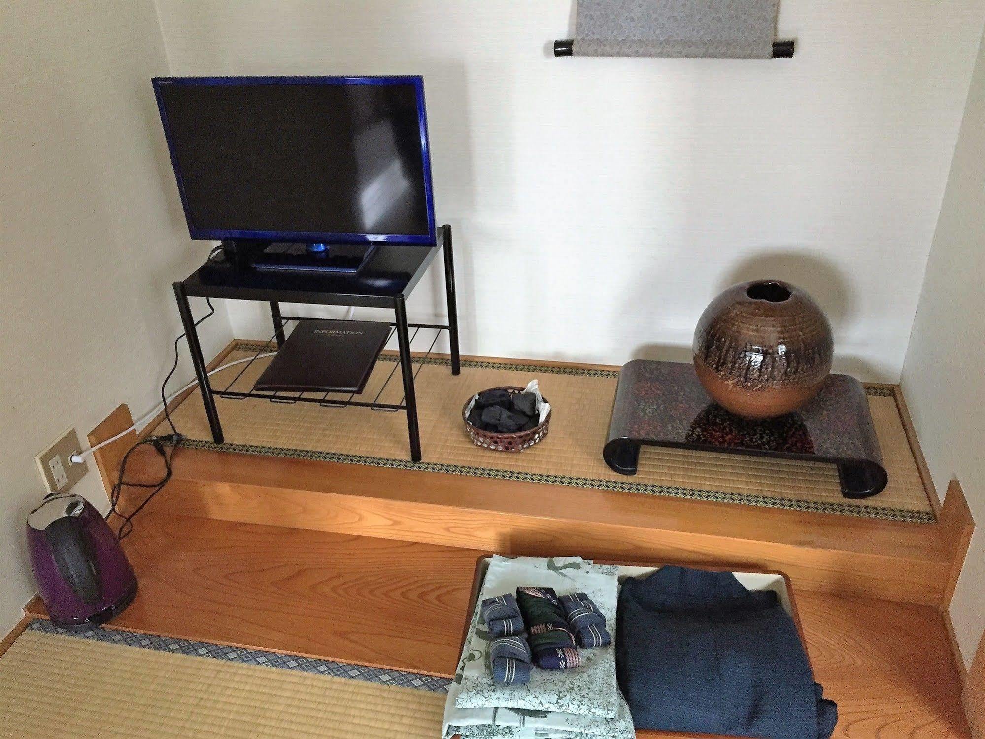 Araya Ryokan Hakuba Exteriör bild