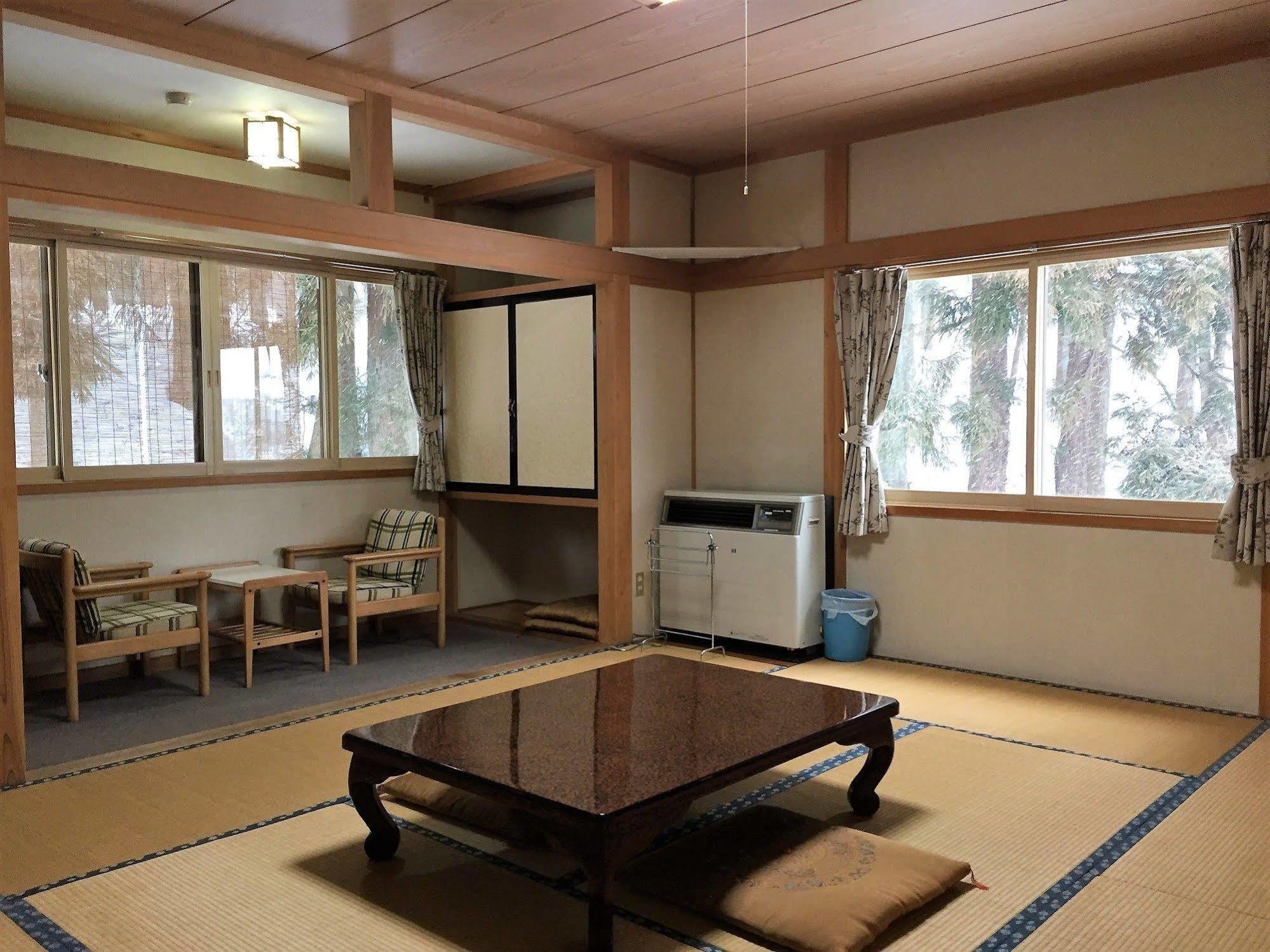 Araya Ryokan Hakuba Exteriör bild